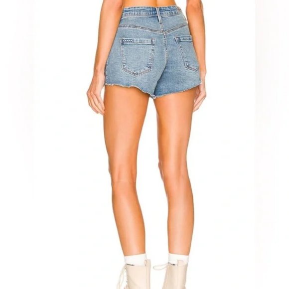 Revolve BLANKNYC  Barrow High Rise Short in Higher Power Size 24 - Picture 3 of 13